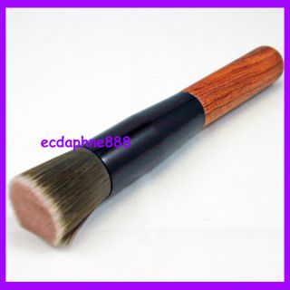 Synthetic Flat Top Foundation Face Buffer Wooden Brush