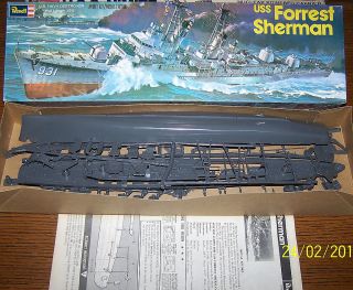 USS Forrest Sherman Revell H 463 Plastic Model Kit C 1972