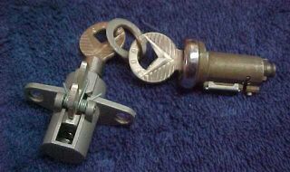 NOS Trunk & Glove Box Lock Set With Keys Ford Galaxie 1964 64