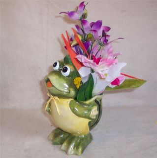 Ceramic Funny Face Frog Planter Container