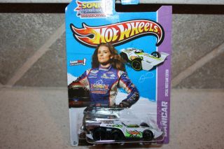  WHEELS DANICAR Danica Patrick GAME STOP SPECIAL VIDEO GAME EDITION New