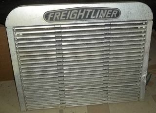 Freightliner Cabover 32 x 39 3/4 Grill Assembly