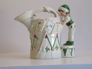 LENOX FOR THE HOLIDAYS FRENCH HORN PITCHER IN ORG BOX / SANTAS