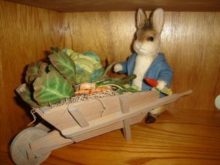  Wright Peter Rabbit and Garden Wheelbarrow with boxes and certificates