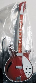 George Harrsions Guitar from Hamilton Beatles Figurines 1991 New