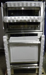 Thermador MEMCW301ES 30 Triple Combination Wall Oven