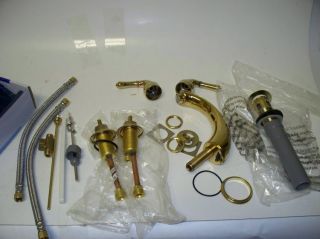 Glacier Bay Widespread Polished Brass Faucet * For parts only