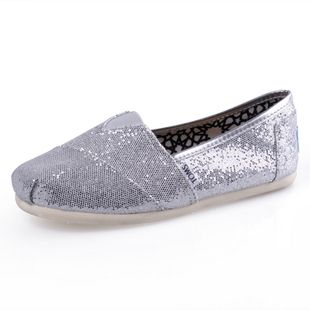 New Without Box Womens Toms Shoes Classic Silver Sequin U s Size of