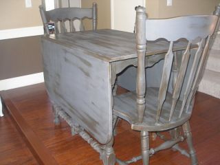  Leaf Table with 2 Chairs Graphite Color Annie Sloan Chalk Paint