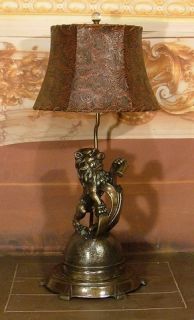 Antique/Vintage Tudor Style Bronze Lion Table Desk Lamp w/ Leather