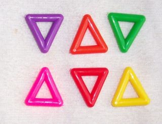 24 High Quality Plastic 1” Triangles Parrot Bird Foot Toy Parts