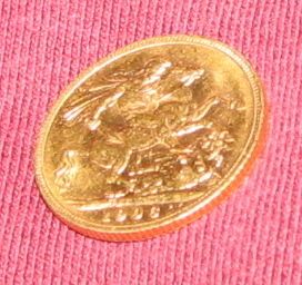 1906 British Gold Sovereign Coin