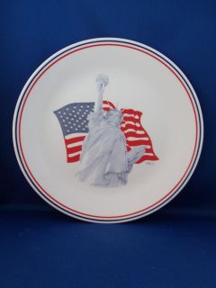 Statue of Liberty American USA Flag 1991 Dinner Plate Corelle Red