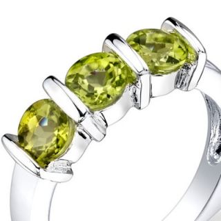 Oravo 1.75 carats Round Cut Peridot Ring in Sterling Silver