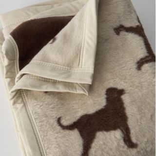 Traditions Linens Chocolate Lab Throw   081913200003