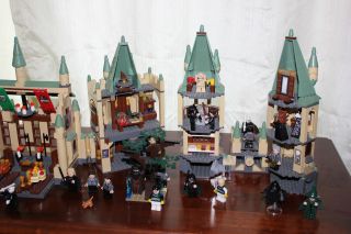 Harry Potter LEGO set Castle set 4842 4867 4737 4865 30+ MINFIGS