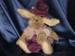 Boyds Bears Retired Hare Emily Babbit 10 5 Plush Hare