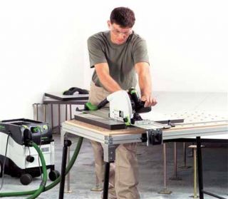 When used with guide rails, the saw offers a maximum cutting depth of