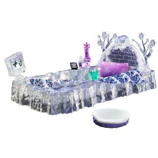 Monster High Abbeys Ice Bed Playset Toys & Games