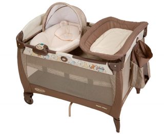 Graco Pack N Play Playard with Newborn Napper, Classic
