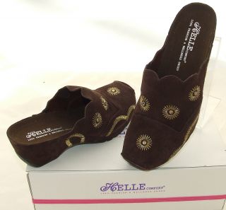 Helle Comfort ABBA Brown Suede Clogs Fashion Wellness Shoes Sz 9 New