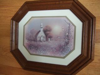 HOME INTERIOR OCTAGON WOOD FRAME WITH CHAPEL PICTURE W FENCE