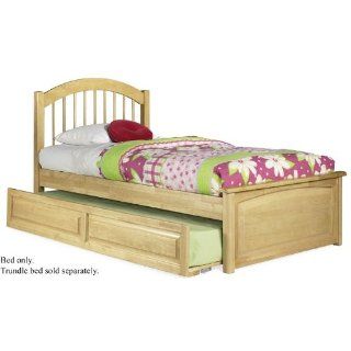 Queen Size Windsor Style Platform Bed with Raised Panel