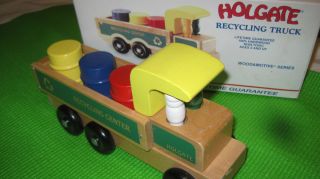 Holgate Wooden Recycling Classic Toy Truck Barrels Workers USA in Box