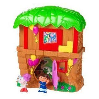 Dora the Explorer Lets Go Adventure Treehouse Playset