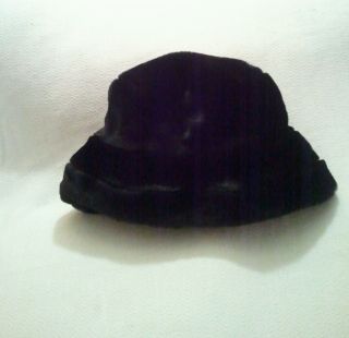 Vintage Luxury Black Winter Hat Ladies Fur Style