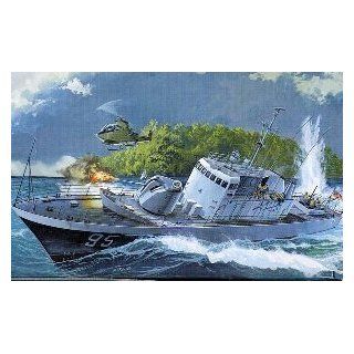 1/131 U.S.S. Defiance Gunboat Toys & Games
