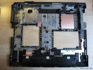 IBM ThinkPad A31 Bottom Case Shell 46P2423 2652 M3U