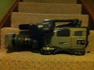 Ikegami HL V73 DVCPRO Digital Video Camera Camcorder Complete
