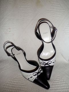 Impo Lady Black White Shoes Size 8 5M