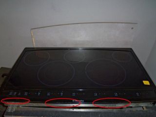 Electrolux 36 Hybrid Induction Cooktop Black EW36CC55GB Ding on The
