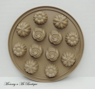 Pampered Chef Silicone Floral Cupcake Pan Mold