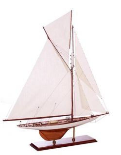 The Columbia Americas Cup model measures 29.5(75cm) length x 28.3
