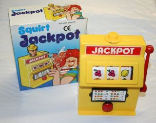 Squirt Jackpot Casino Slot Machine Squirter Novelty Prank Gag Gift