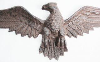Cast Iron Eagle Plaque Wall Hanging 24 1 2 inches Long