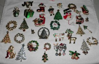 Lot of Christmas Jewelry Holiday Jewelry Brooches Pins 30 Pieces