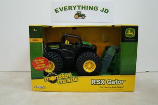 Radio Control John Deere Monster Treads RSX Gator Toy TBEK35195