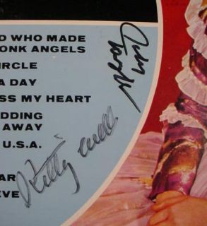 KITTY WELLS AUTOGRAPHED LP Greatest Hits  