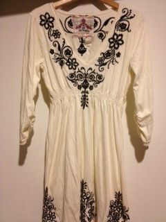 JWLA M Ivory Black Embroidered Dress Lovely