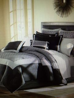 Home Classics Kentfield Tufted 16 PC Cal King Comforter and Sheet Set