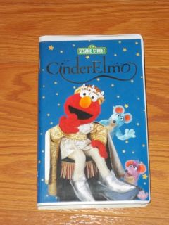  Street CinderElmo VHS Video Clamshell Elmo Keri Russell The Muppets