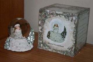 Krystal Faeriefrost First Snowfall Boyds Waterglobe Snowglobe