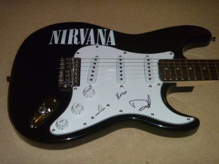 Nirvana Signed Guitar X2 Dave Grohl Krist Proof