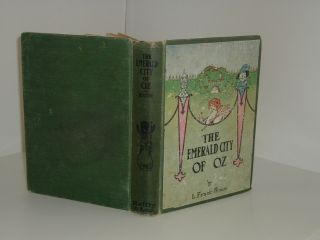The Emerald City of oz by L Frank Baum 1910 Color Fron