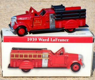 High Speed 1939 Ward LaFrance Fire Engine Pumper Ladder Truck 4 Promo