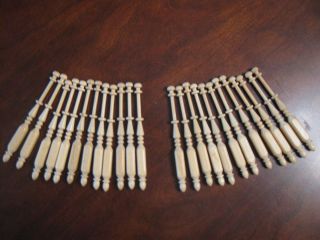 bobbin lace bobbins   24 long square bobbins that do not roll on your